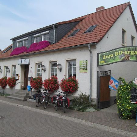 Gasthaus Und Pension Zum Biber Steckby Экстерьер фото